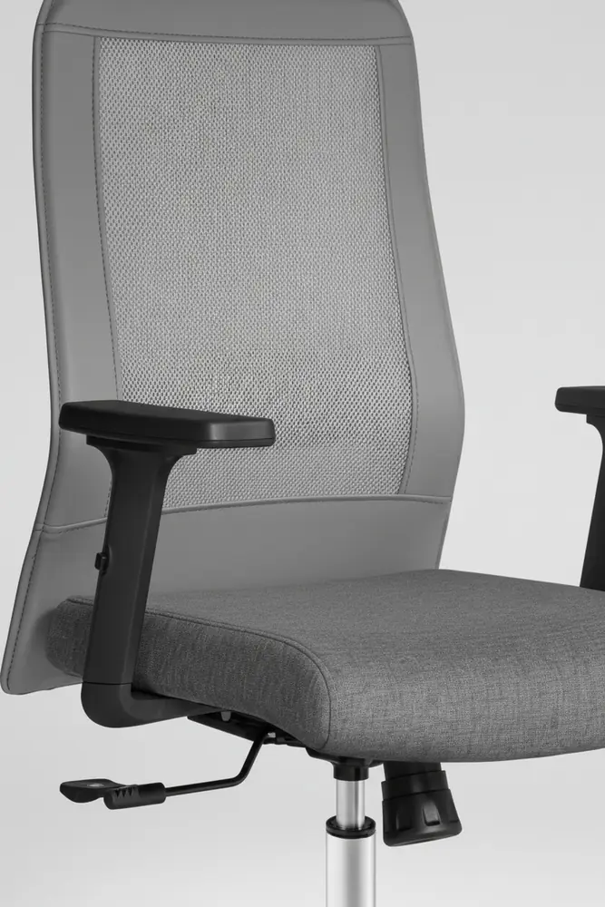 Yamaç Başlıklı Ergonomik Çalışma ve Yönetici Koltuğu · Görsel 6